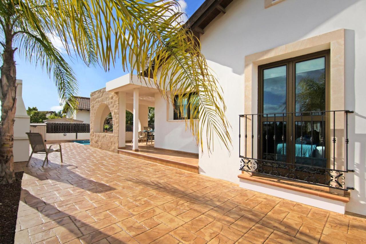 Villa Merry Ayia Napa Esterno foto
